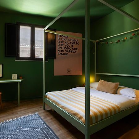 Homestay Rooftop カターニア エクステリア 写真